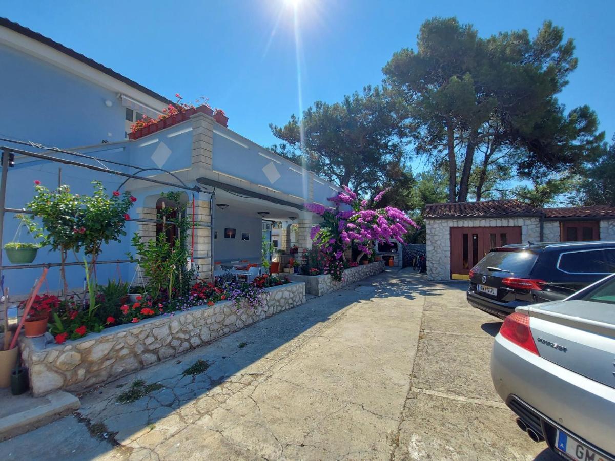 Kuca Luce Hotel Mali Lošinj Buitenkant foto